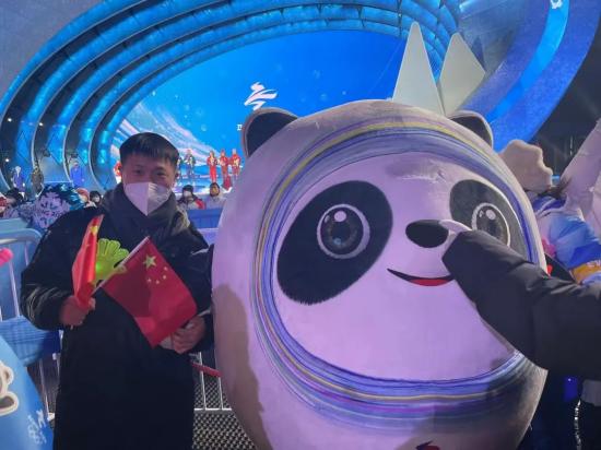 “机电人”在冬奥 · 志愿服务我先行|张家口制服和注册分中心,冬奥志愿者柳琦 奉献之火永远燃烧